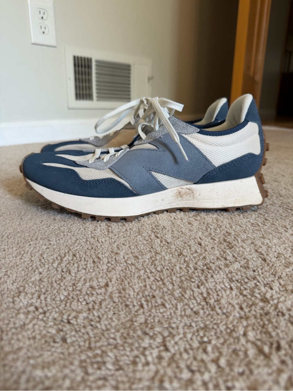 New Balance 327 Women’s Retro Runner Sneakers in Blue and White